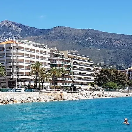 Appartement Bord De Mer Avec Garage Menton Exterior photo